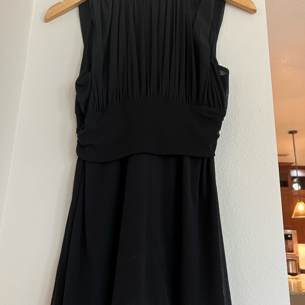 Max Studio Specialty Black size small dressy sleeveless blouse